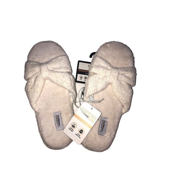 Copper Fit Womens Slippers Size L 10-11 Slip On Off White Extra Cushion NEW - Picture 2 of 5